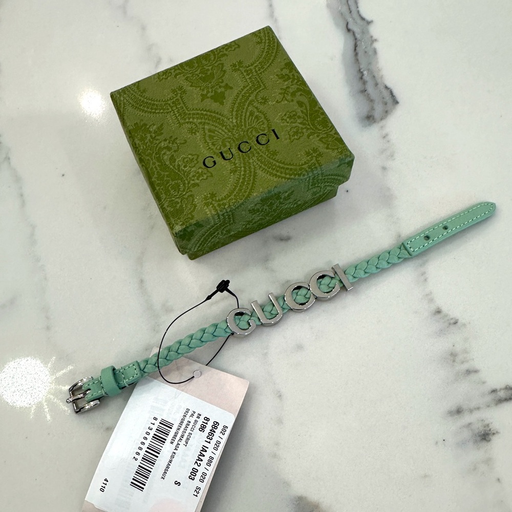 Gucci Logo Leather Bracelet